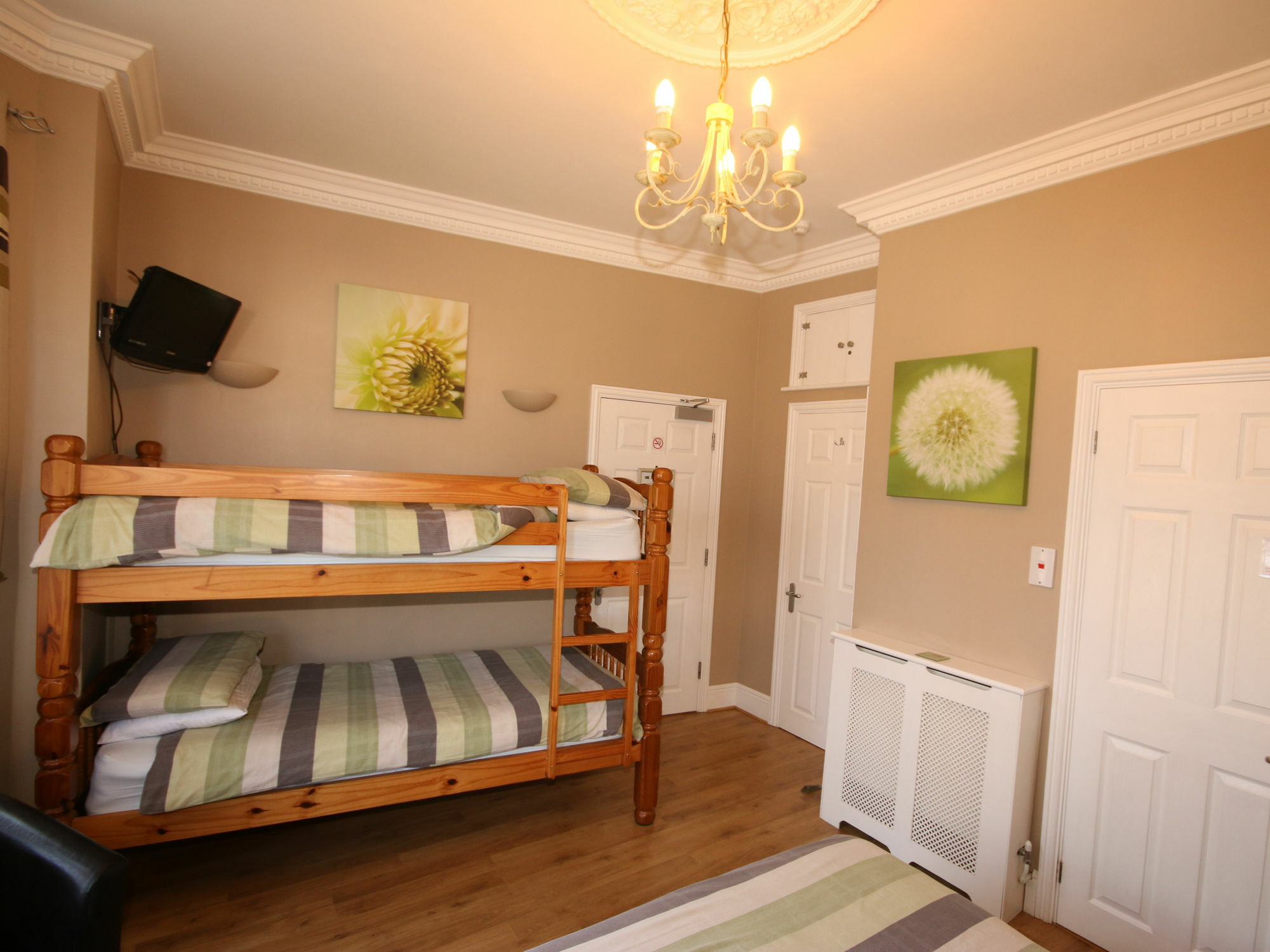 The Courtyard Guest House Great Yarmouth Eksteriør billede